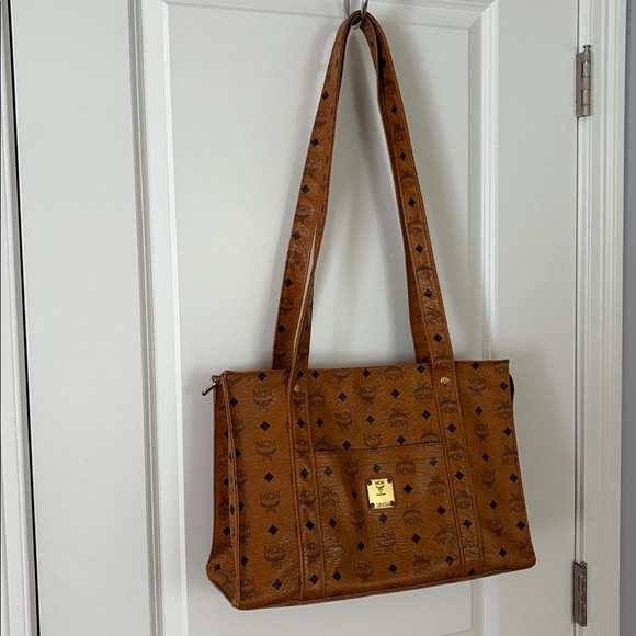 MCM Large Leather Visetos Shopper Tote with Long Straps (EUC) ๐ค๐ค๐ค - Picture 1 of 15